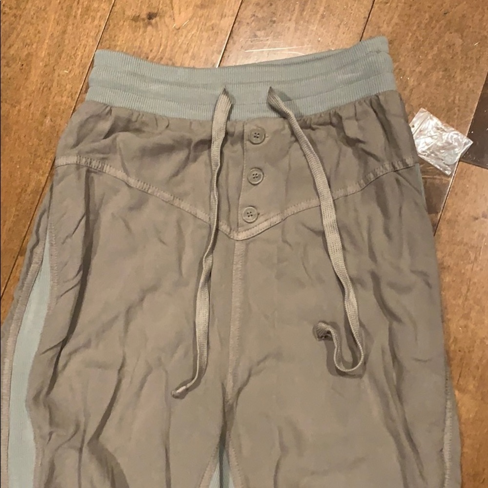 ✨SOLD✨ Free People Movement Easy Street Joggers - Picture 8 of 9